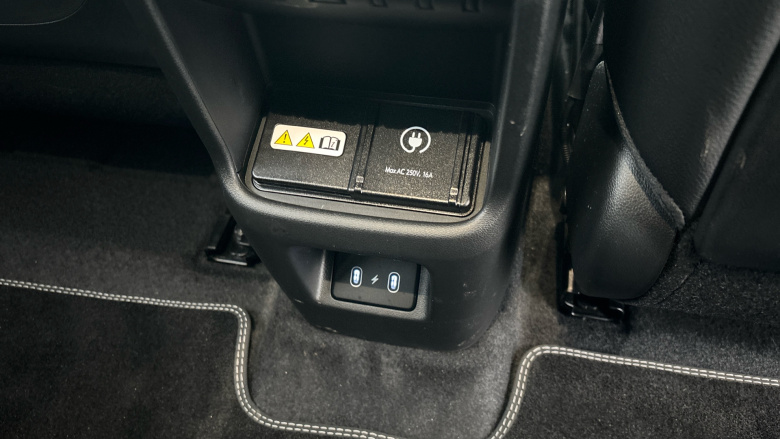 Hyundai KONA 160kW Ultimate 65kWh 5dr Auto [Lux Pack/Leather] Electric Hatchback